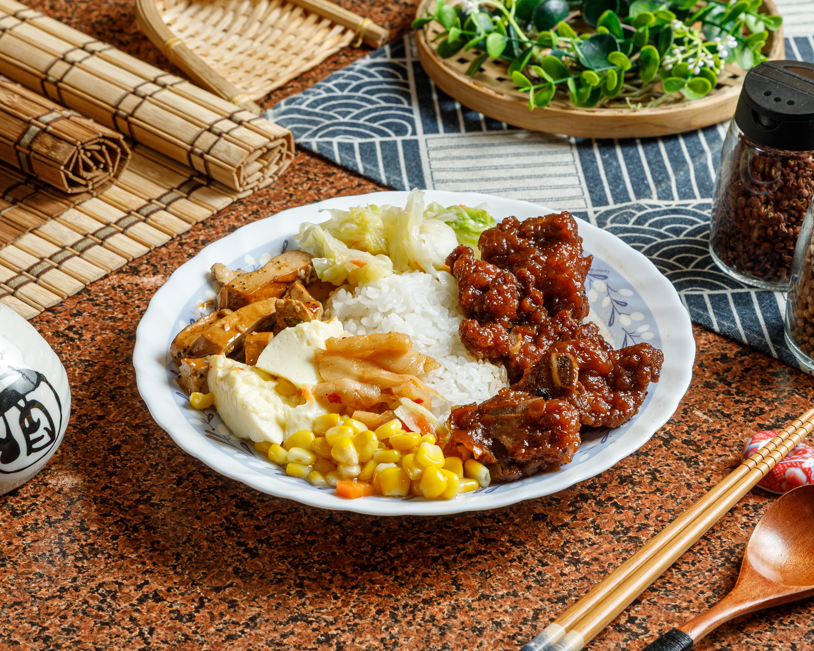 豆鼓小排飯餐點照片